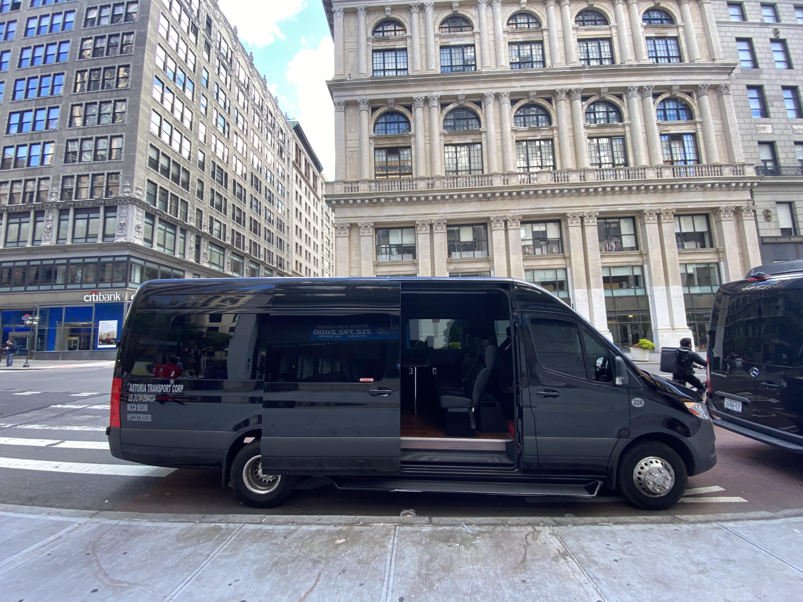 14-passenger-sprinter-van-nyc